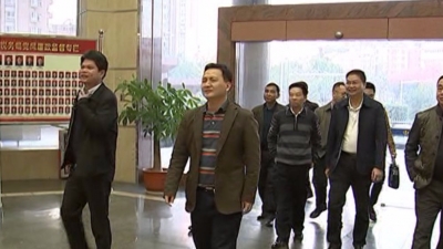丘孝东到金融财税部门调研