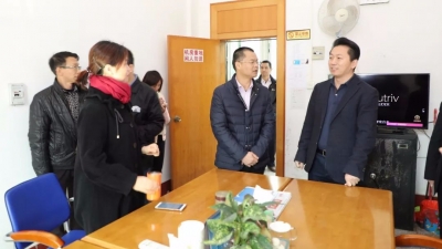 王忠泽率队调研新闻宣传工作