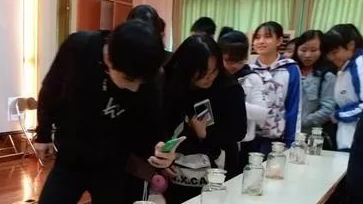 “守护校园•无毒青春”禁毒知识讲座走进梅州市职业技术学校