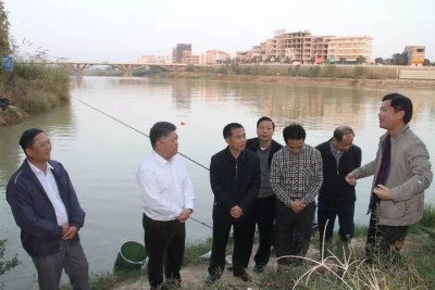 吴晖到琴江、五华河巡查水资源环境情况 强调全力抓好河长制各项工作的落实