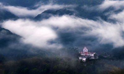 游子衿｜夜诵《地藏经》