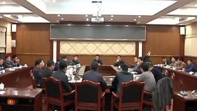 刘许川主持召开学习交流座谈会