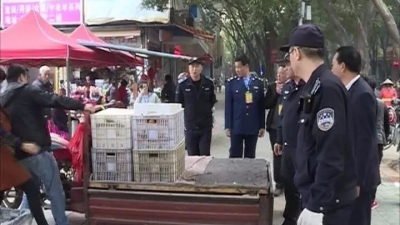 丰顺多部门联合开展城区环境卫生专项整治行动