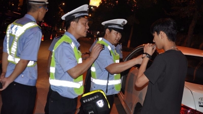 致哀！大埔民警刘胜先因工作劳累突发心脏病牺牲，年仅45岁