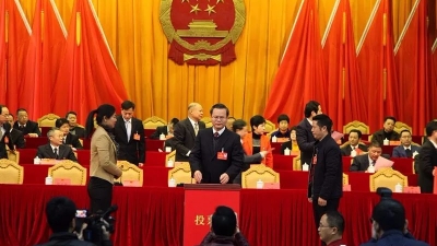 丰顺县第十五届人民代表大会第三次会议胜利闭幕