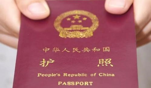 免签地再添一个！中国与阿联酋今天起全面互免签证