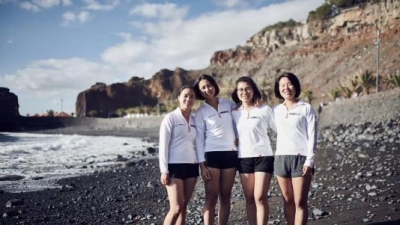 汕头大学四女生划艇横渡大西洋并打破世界纪录