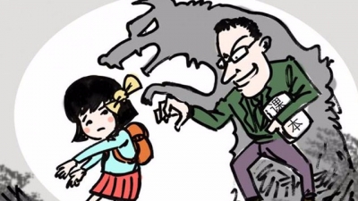 涉嫌在办公室猥亵2名小学女生，丰顺汤南一男教师被拘留