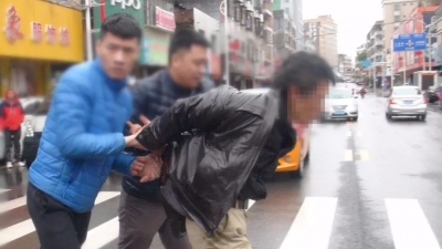 五华系列飞车抢夺案告破  “瘾君子”嫌疑人已是“四进宫”