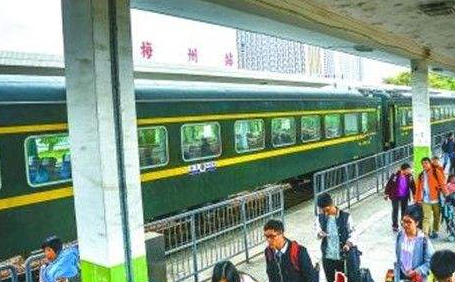 吴泽桐在我市春运工作会议上要求确保安全顺畅
