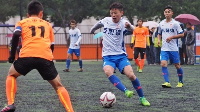 “五华农信”贺岁杯足球赛落幕 梅州一达队雨中夺冠