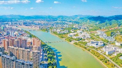 梅江区：开创“诗画梅江 文明客都”新格局