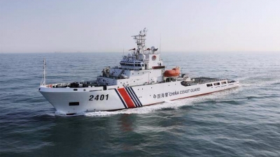 中国海警舰船编队1月15日在我钓鱼岛领海巡航
