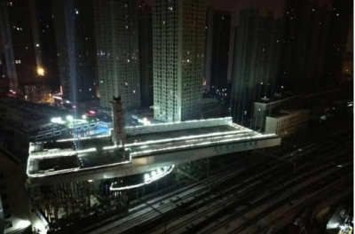 我国首座极不平衡转体桥成功转体 创下三项世界纪录