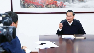 快讯丨梅州日报全媒体采风行走进丰顺 县委书记曾永祥接受专访