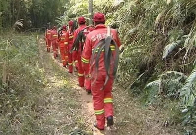 梅县畲江镇村联动 筑牢全民森林防火墙