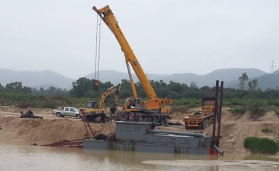 大埔县开展整治非法采砂场专项行动