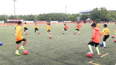 中国足协广东省青训中心（梅州）冬令营开营