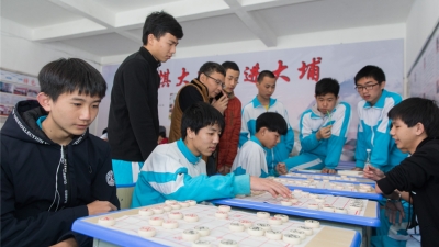 以“棋”育人！大埔县家炳第一中学获“省棋类特色学校”称号