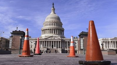 美国国会参众两院通过临时法案 结束联邦政府"关门"僵局
