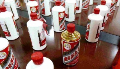 梅州多部门联合突查广告推销“名酒”
