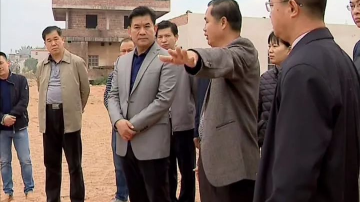 钟光灵率队到南口镇调研精准扶贫和乡村振兴工作