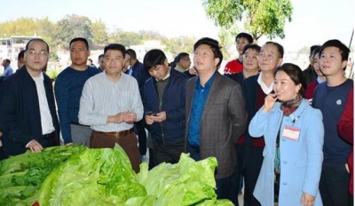 河源市商务局组团到五华学习考察电子商务发展情况