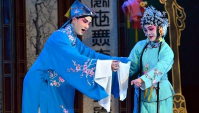 周五有戏！12位优秀演员明晚齐聚汉剧院舞台“庆新年”