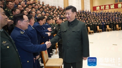 习近平春节前夕视察看望驻四川部队某基地官兵