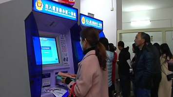 撸起袖子加油干！平远机关单位工作人员全身心投入工作