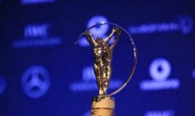 六次摘得劳伦斯奖杯，费德勒成历史第一