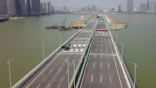 珠海再添世界之最！世界最大断面双层公路隧道全面建成