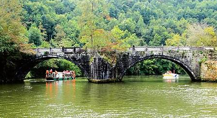 平远构建县镇村三级“河长制”  231名河长共护河流51条