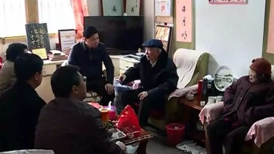 大埔县领导慰问部分原县五套班子领导