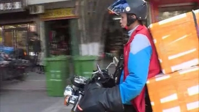 丰顺同城跑腿小哥：我的春节“在路上”