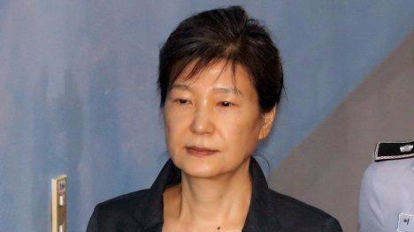 韩国检方向法院提请判处朴槿惠30年有期徒刑