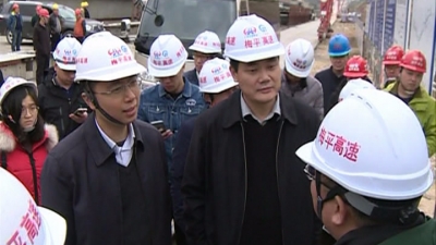 吴泽桐率队督查平远春运工作落实情况