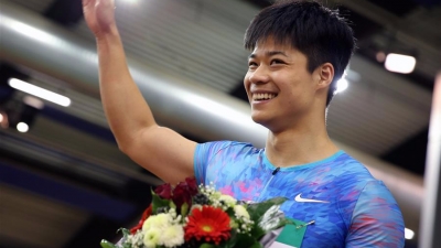 6秒43再创亚洲纪录！苏炳添室内巡回赛男子60米夺冠