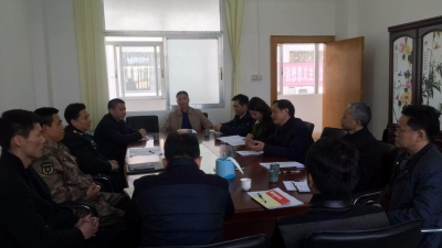 梅江区住建局召开领导班子民主生活会