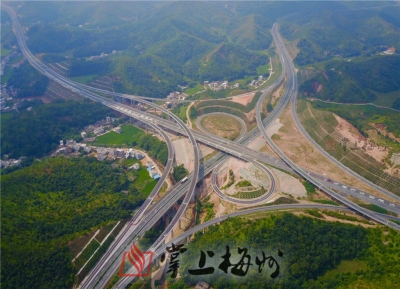 6条高速同时在建！2017年我市交通完成固投136.2亿