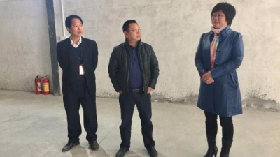 饶凌云带队开展2018年春节节前食品药品安全检查