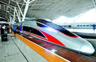 我国首列长编组“复兴号”动车组开始型式试验