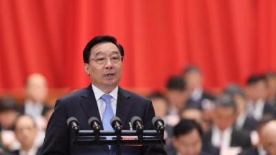 王晨作关于《中华人民共和国宪法修正案（草案）》的说明（摘要）