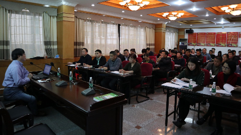 蕉岭召开行政效能评估项目自评表填报 培训暨调研座谈会