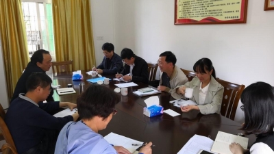 市商务局到梅江区开展商贸经济调研