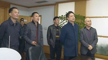 陈伟明率队开展暖企服务活动：推动实体经济高质量发展