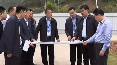 钟光灵率队到城东、白渡、雁洋走访企业