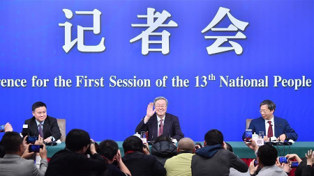 不喜欢投机产品！央行记者会上周小川等回应了这些热点