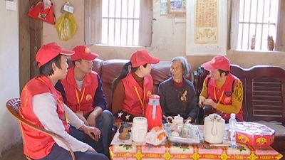 2年时间志愿服务2000小时！这个蕉岭老师感动了很多人