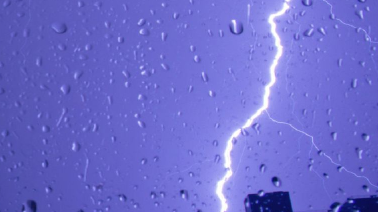 梅城注意！市气象台发布雷雨大风蓝色预警信号！请做好防御